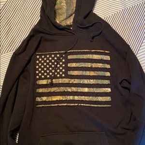 Men’s Camo USA hoodie